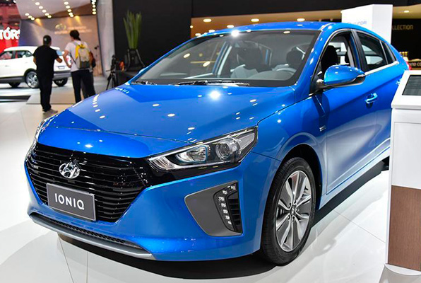Hyundai expõe IONIQ Híbrido no Salão do Automóvel de São Paulo