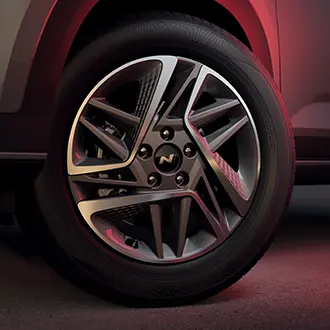Rodas de liga leve diamantadas do Novo Hyundai CRETA N Line.