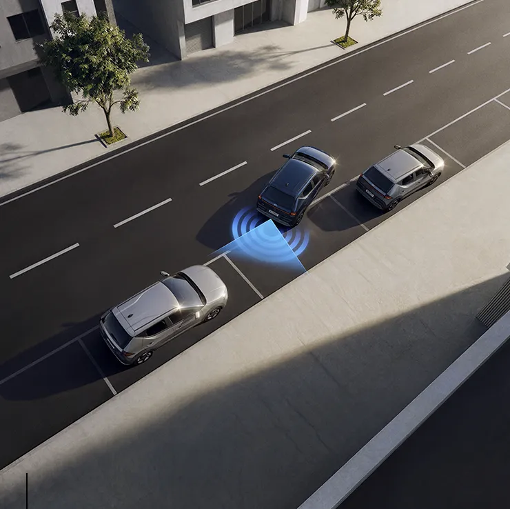 Sensor de Estacionamento Traseiro auxiliando o Novo Hyundai i20 a fazer baliza na rua.