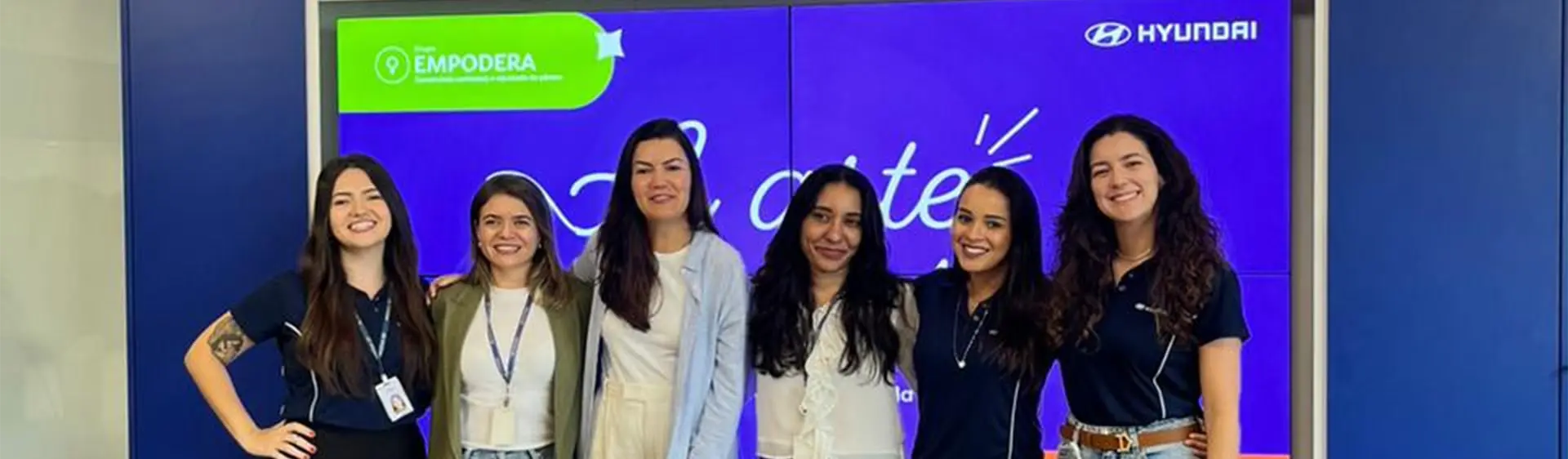 Representantes da Hyundai em evento do Dia Internacional da Mulher.